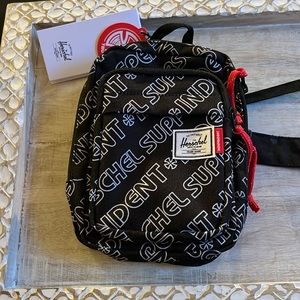HERSCHEL Supply Co. Independent form large crossbody. Brand New with tags!